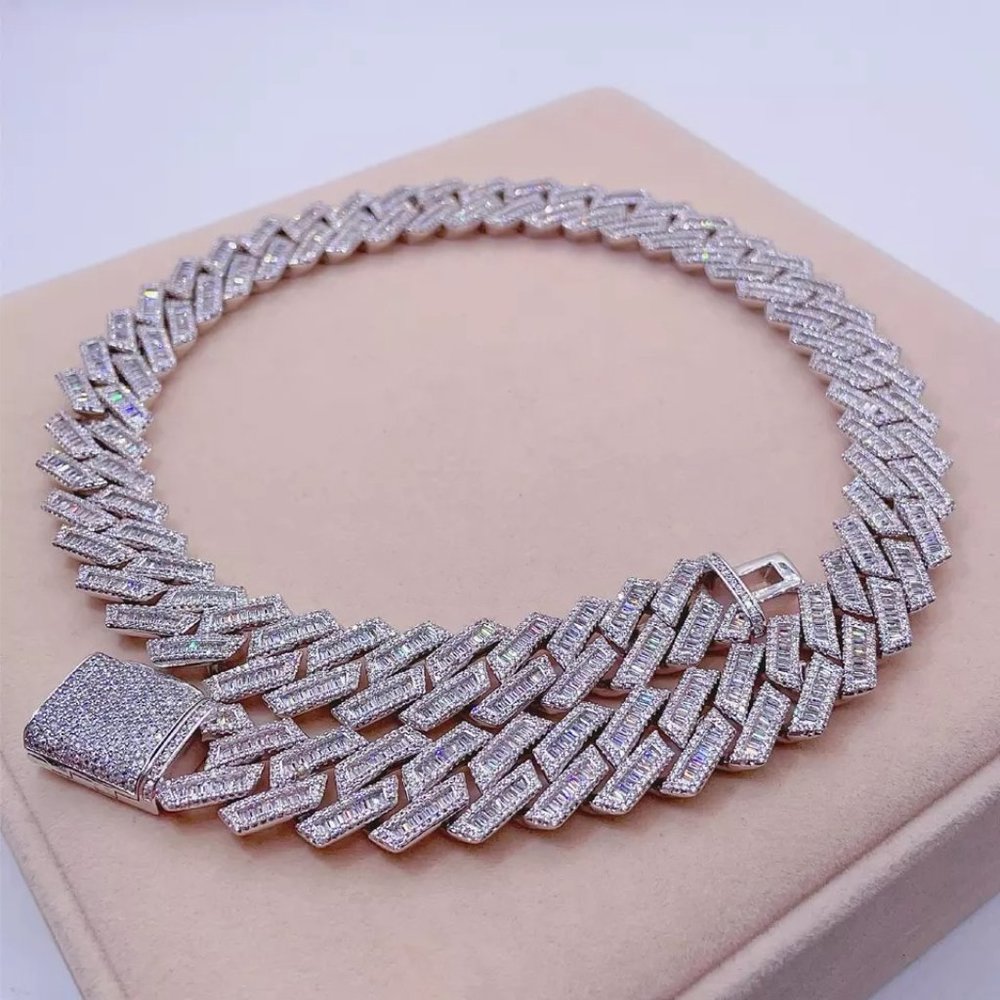 18MM Prong 3A+ CZ Baguette Cut Diamond Cuban Chain